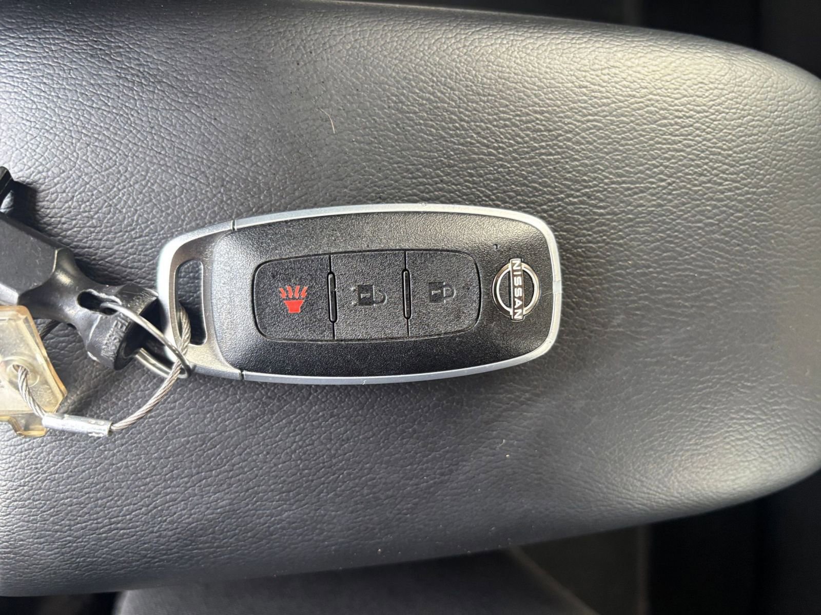 Thumbnail: 2025 Nissan Kicks - 21