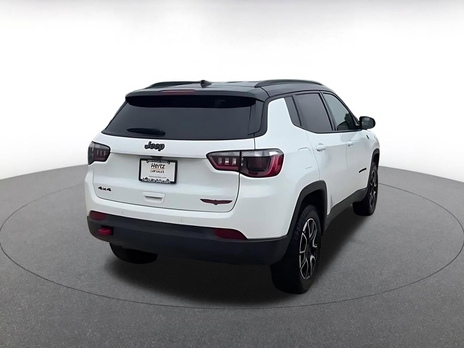 Thumbnail: 2025 Jeep Compass - 14