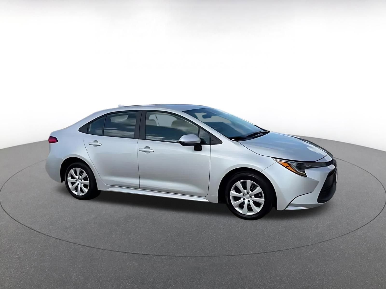 Thumbnail: 2025 Toyota Corolla - 2