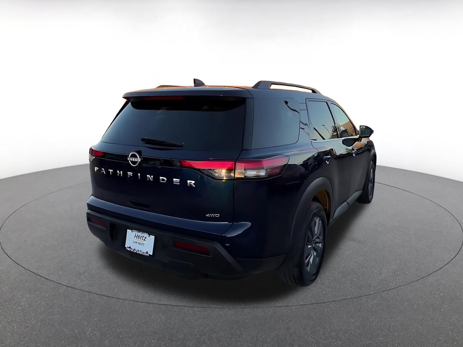 Thumbnail: 2025 Nissan Pathfinder - 14