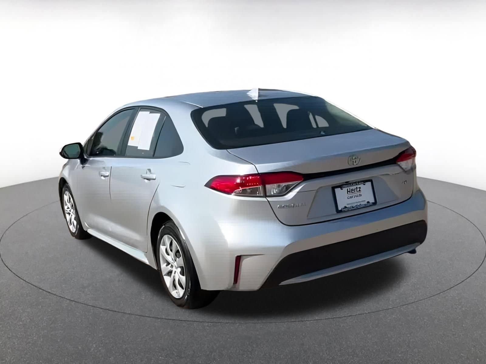 Thumbnail: 2022 Toyota Corolla - 10