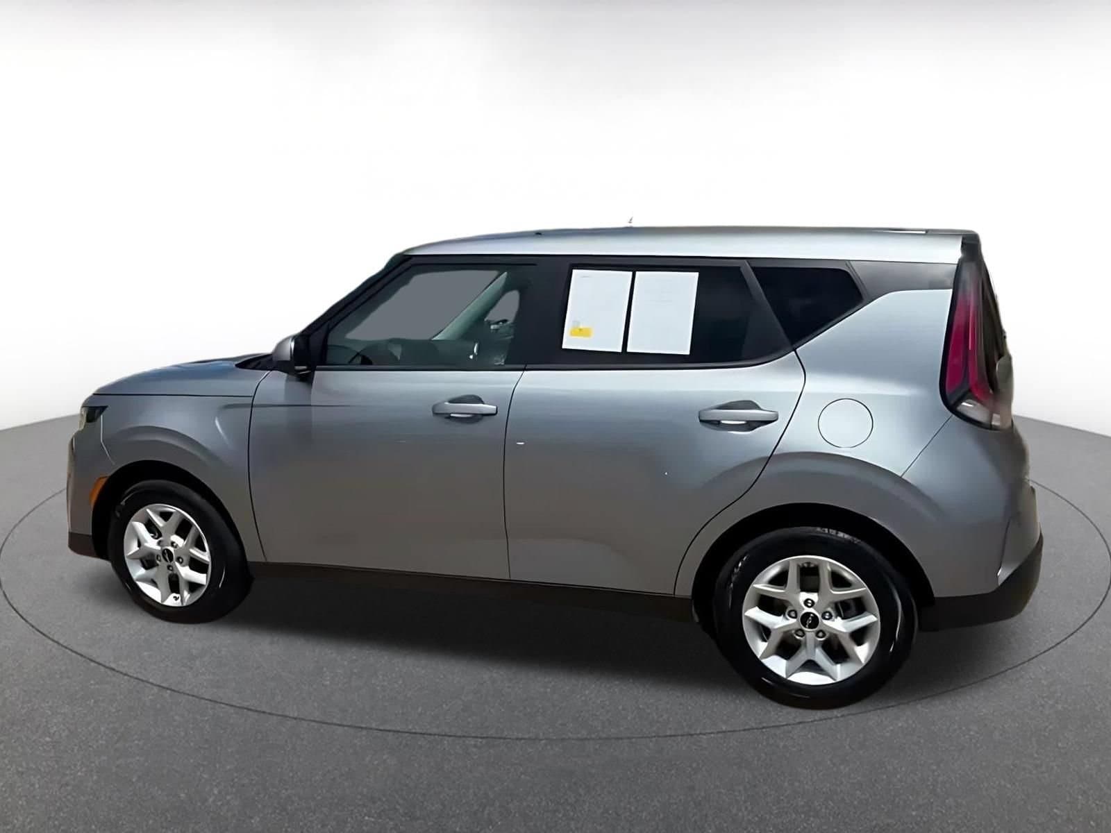 Thumbnail: 2025 Kia Soul - 8