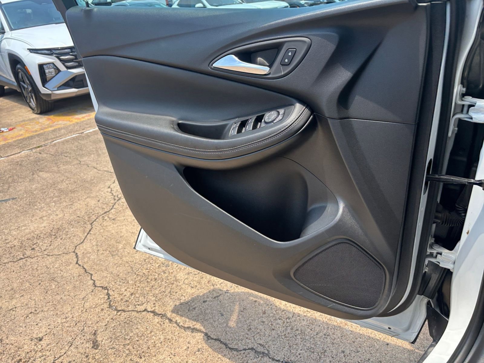Thumbnail: 2025 Buick Encore GX - 18