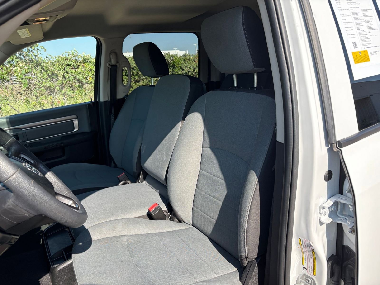 Thumbnail: 2022 RAM 1500 Classic - 35