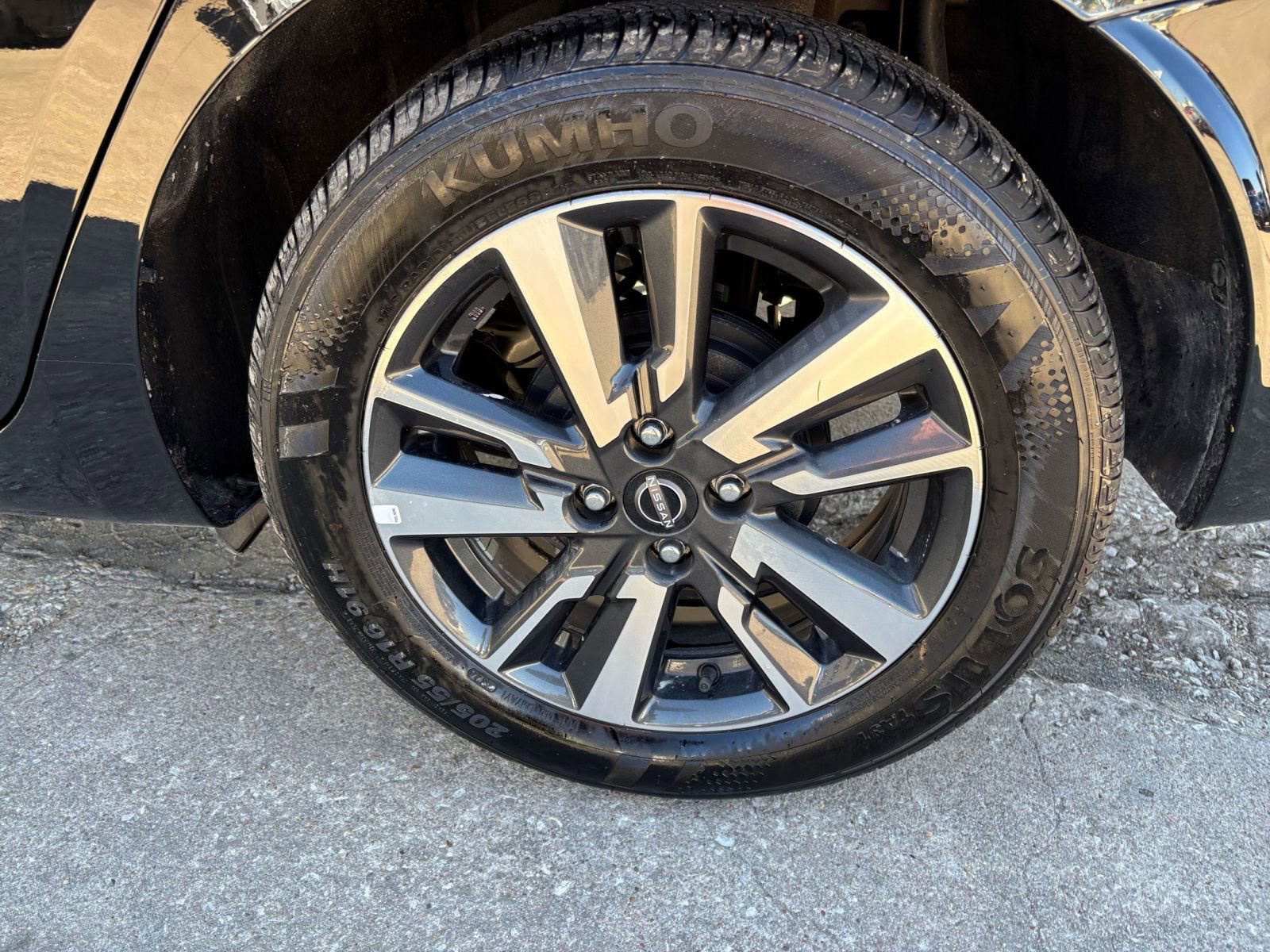 Thumbnail: 2025 Nissan Versa - 28