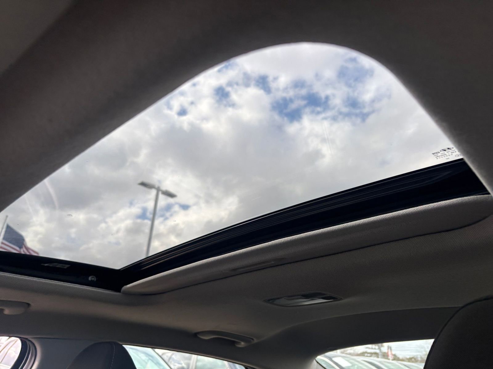 Thumbnail: 2025 Hyundai Elantra - 29