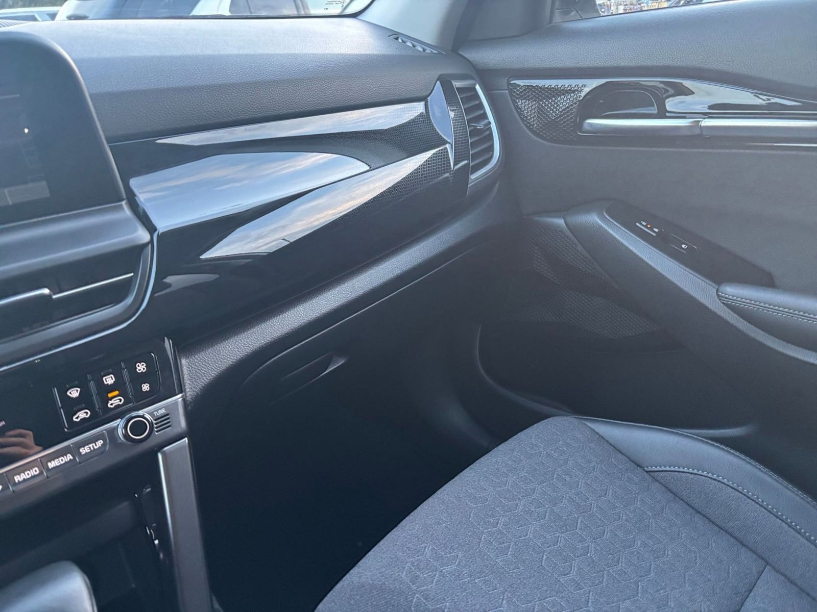 Thumbnail: 2025 Kia Seltos - 34