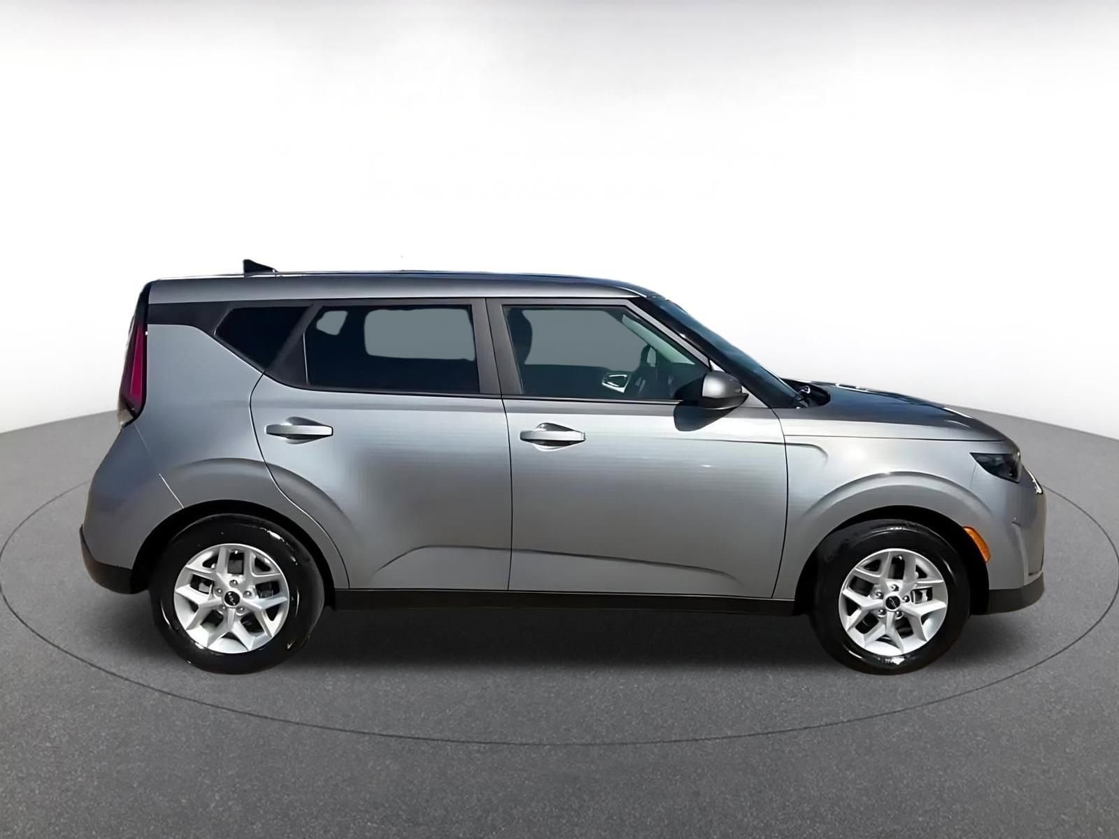 Thumbnail: 2025 Kia Soul - 16