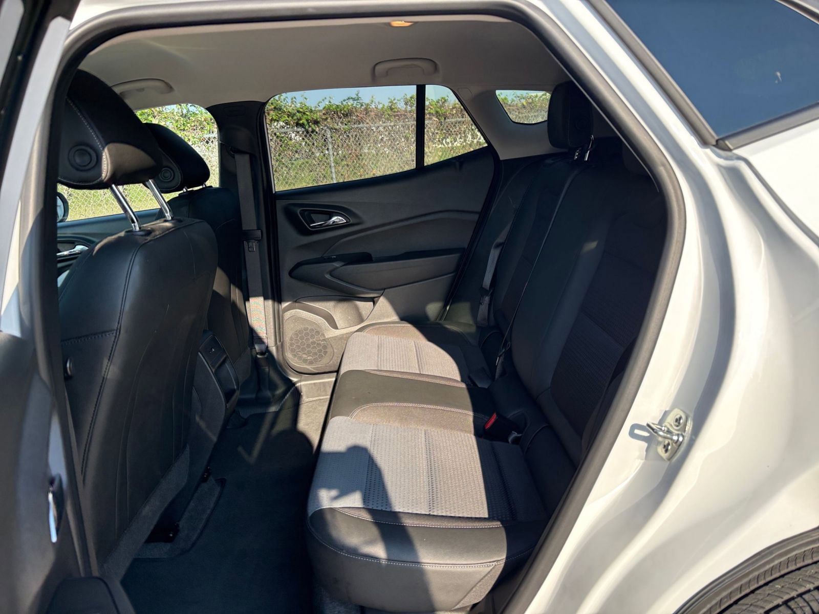 Thumbnail: 2025 Chevrolet Trax - 23