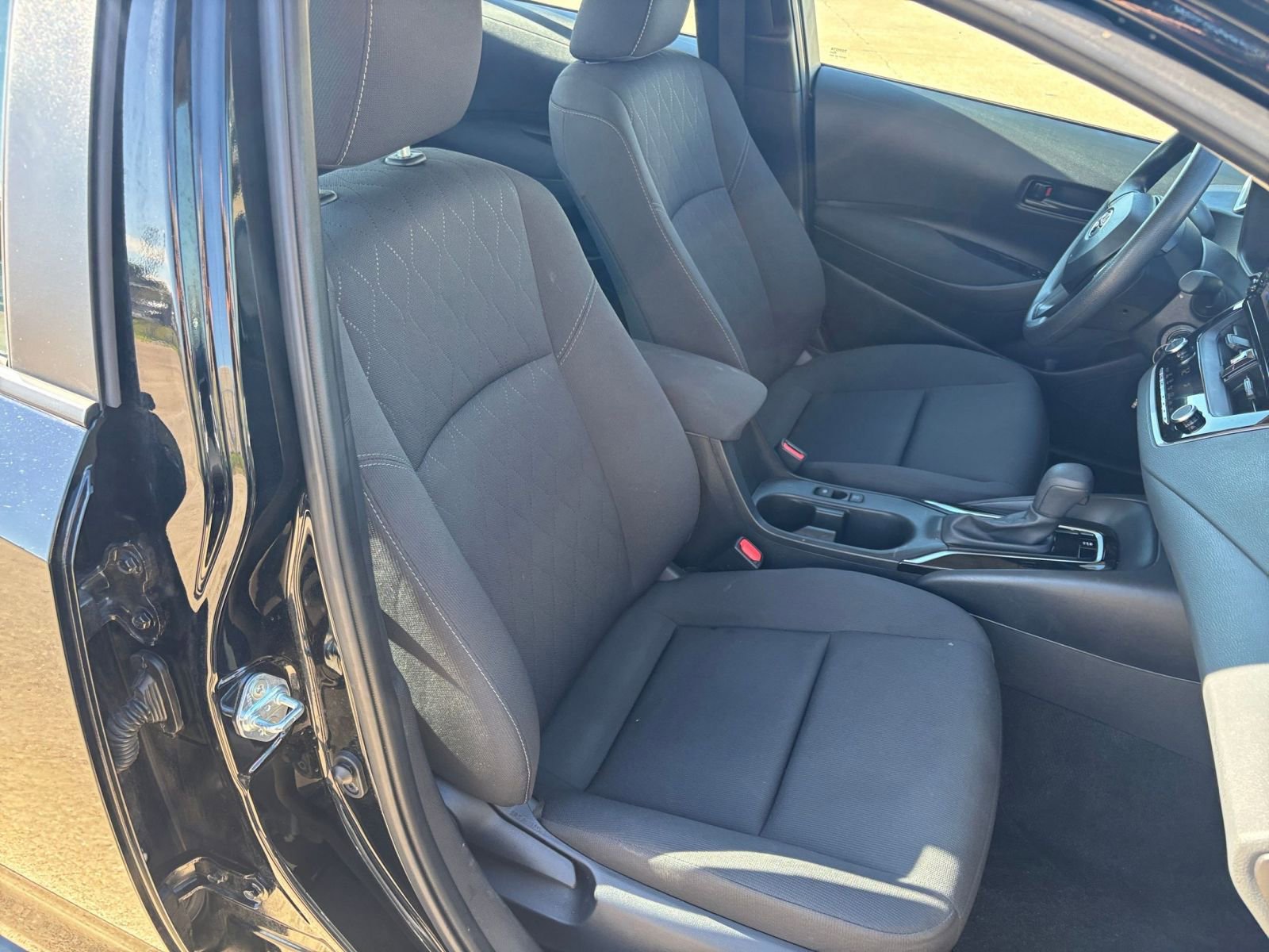 Thumbnail: 2025 Toyota Corolla - 34