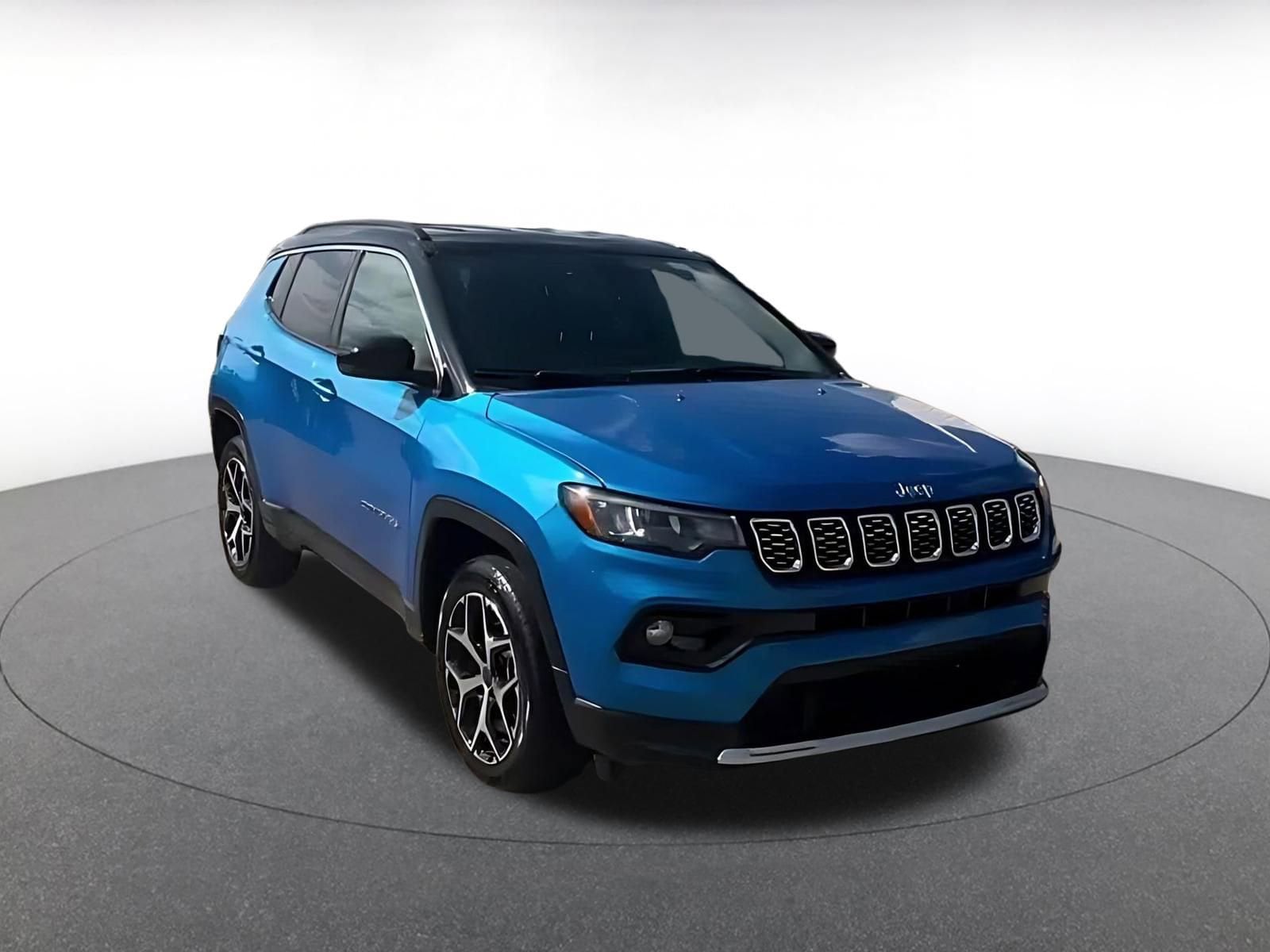 Thumbnail: 2025 Jeep Compass - 3