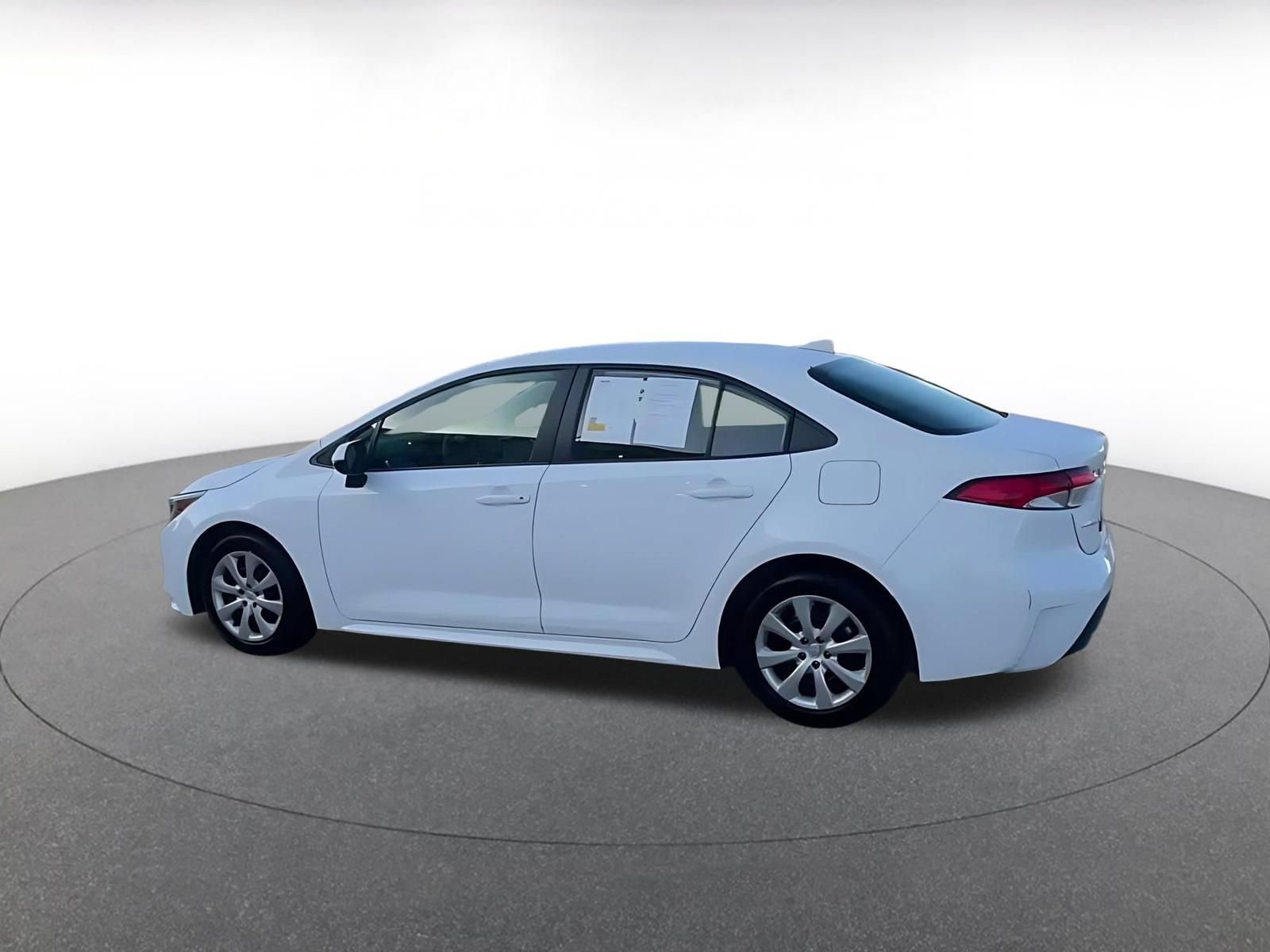 Thumbnail: 2025 Toyota Corolla - 8