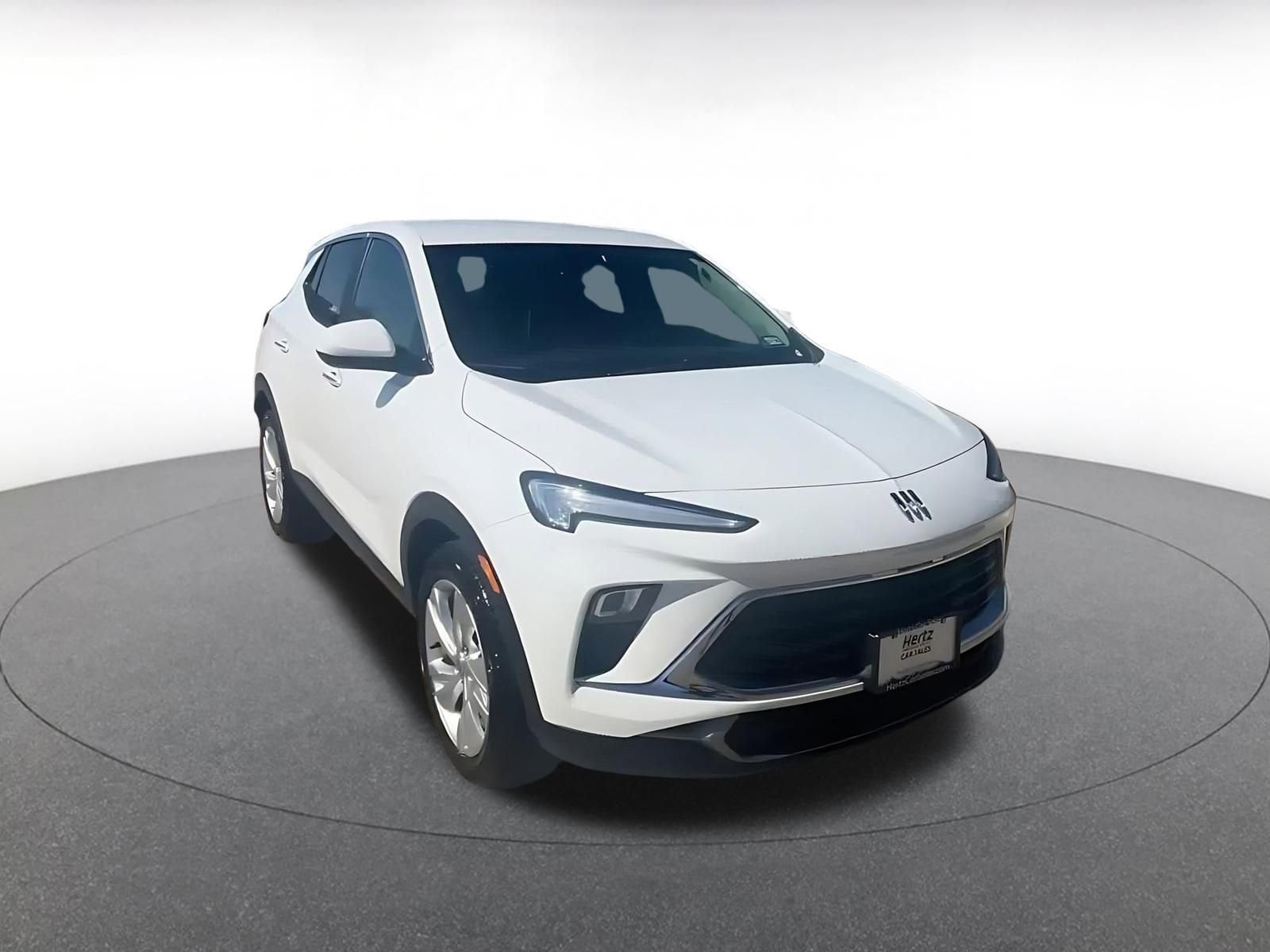 Thumbnail: 2025 Buick Encore GX - 3