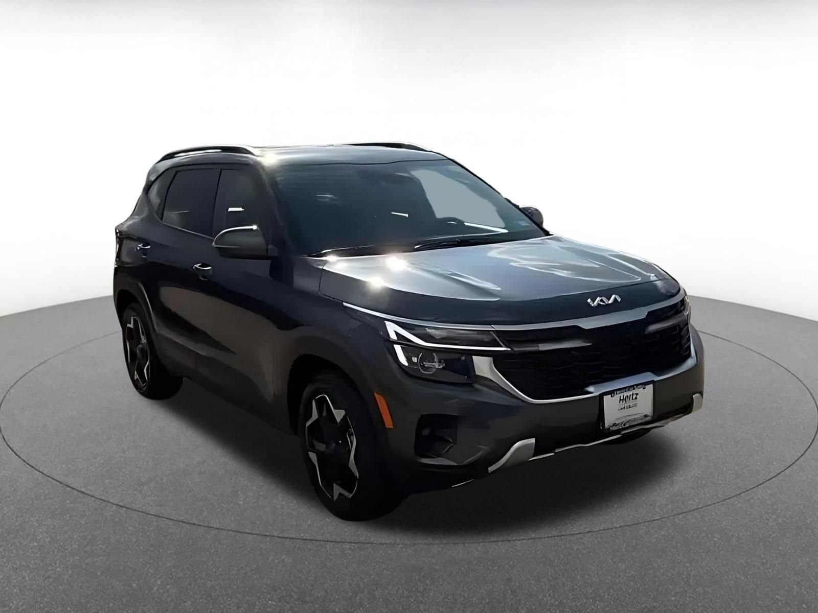 Thumbnail: 2025 Kia Seltos - 3