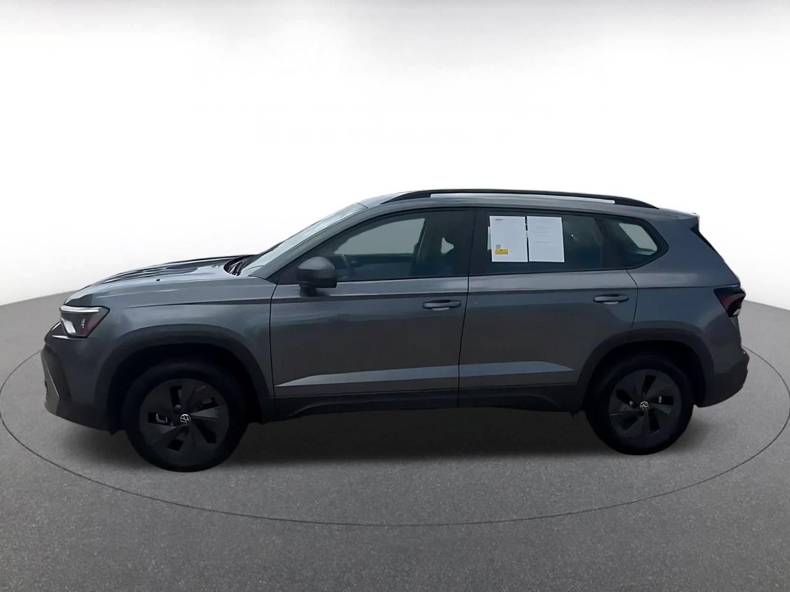 Thumbnail: 2026 Volkswagen Taos - 8