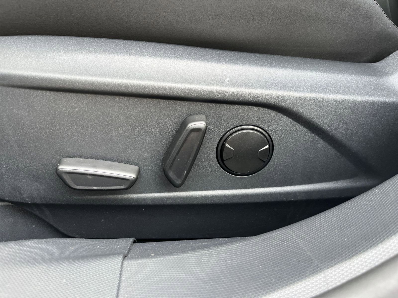 Thumbnail: 2023 Ford Mustang Mach-E - 27