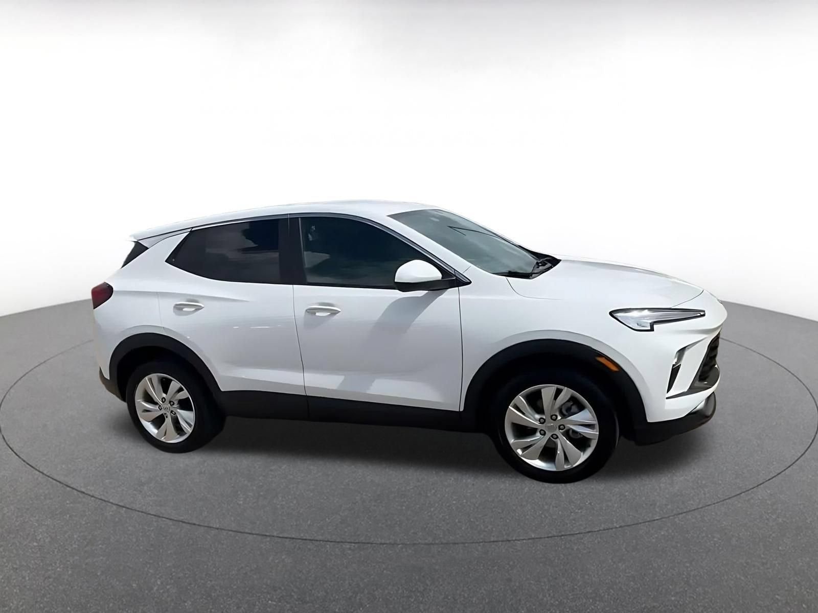 Thumbnail: 2025 Buick Encore GX - 2