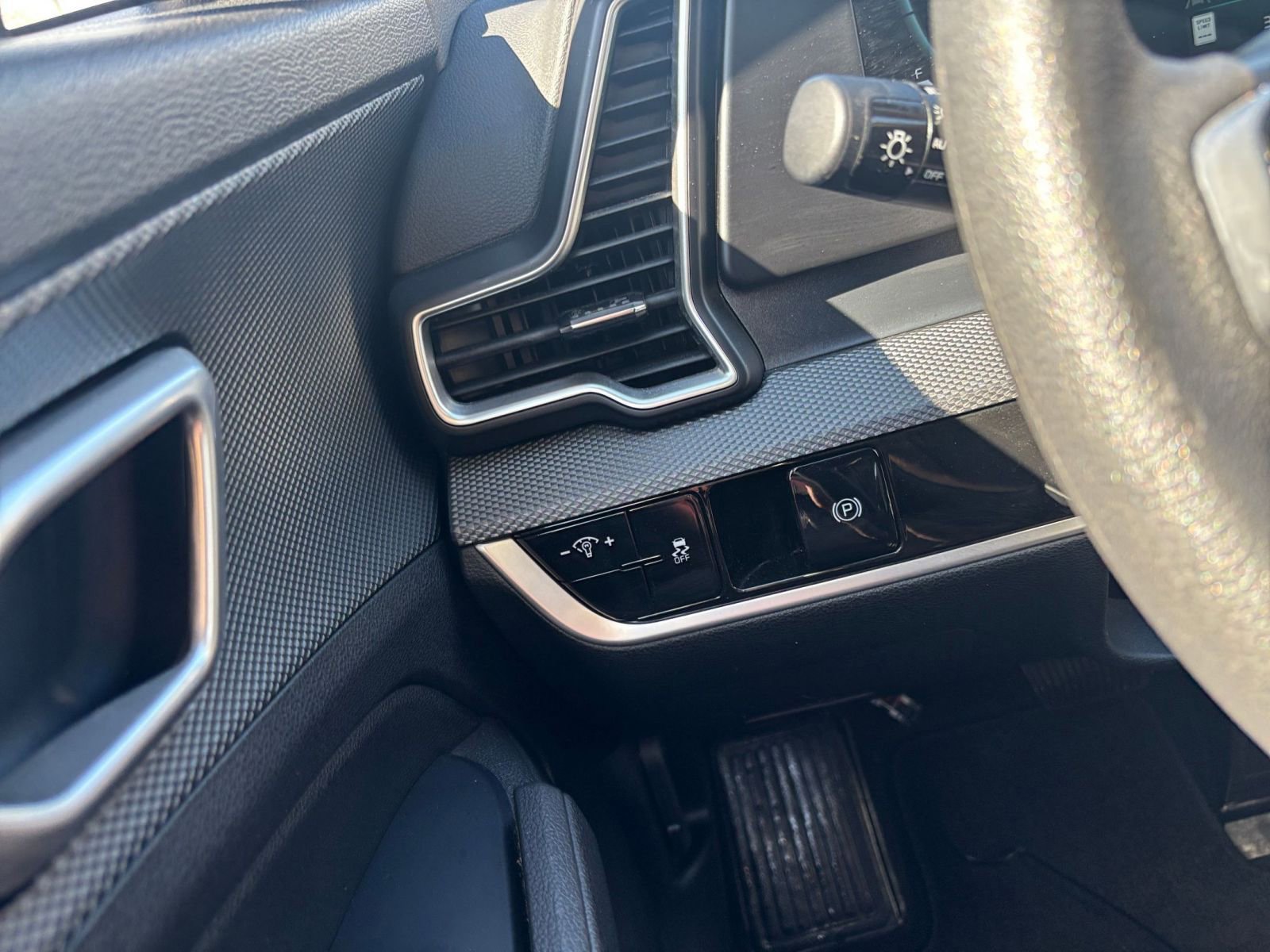 Thumbnail: 2025 Kia Sportage - 33