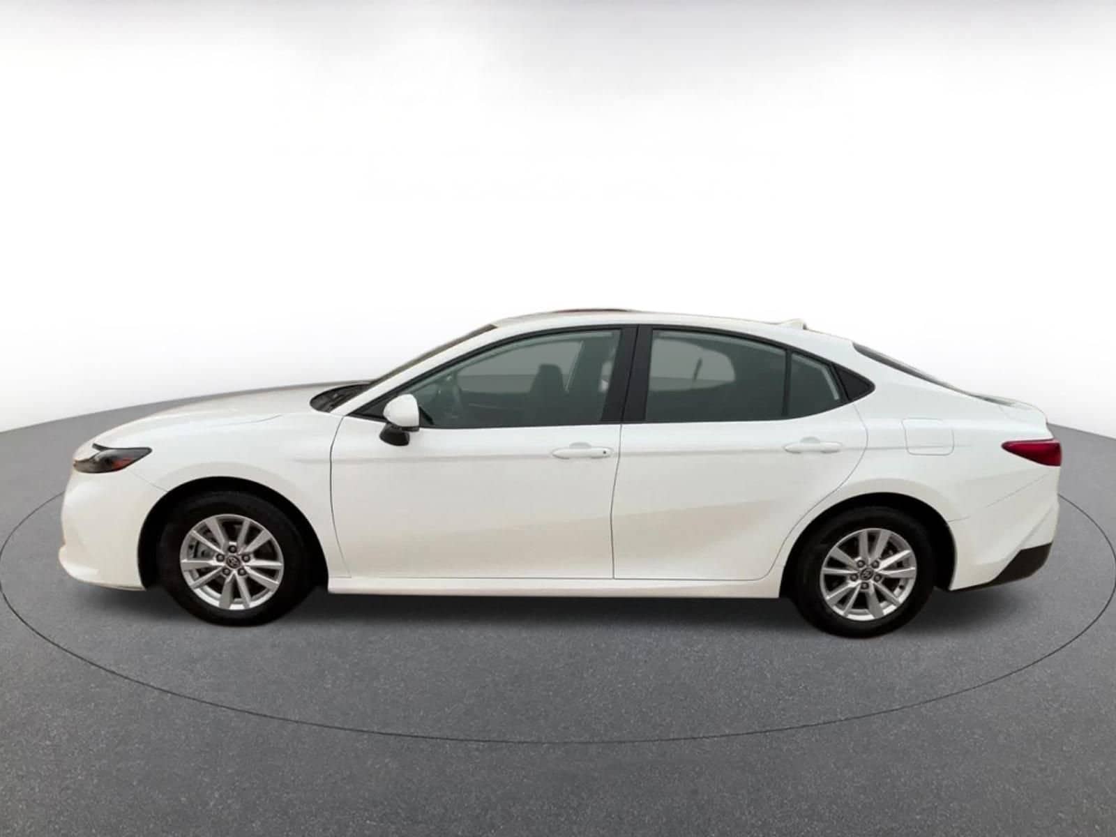 Thumbnail: 2025 Toyota Camry - 9