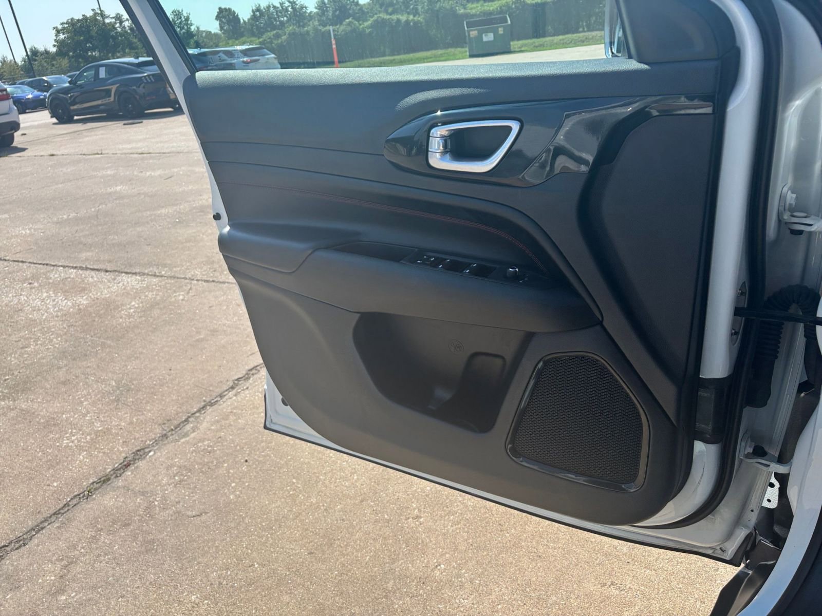 Thumbnail: 2025 Jeep Compass - 20