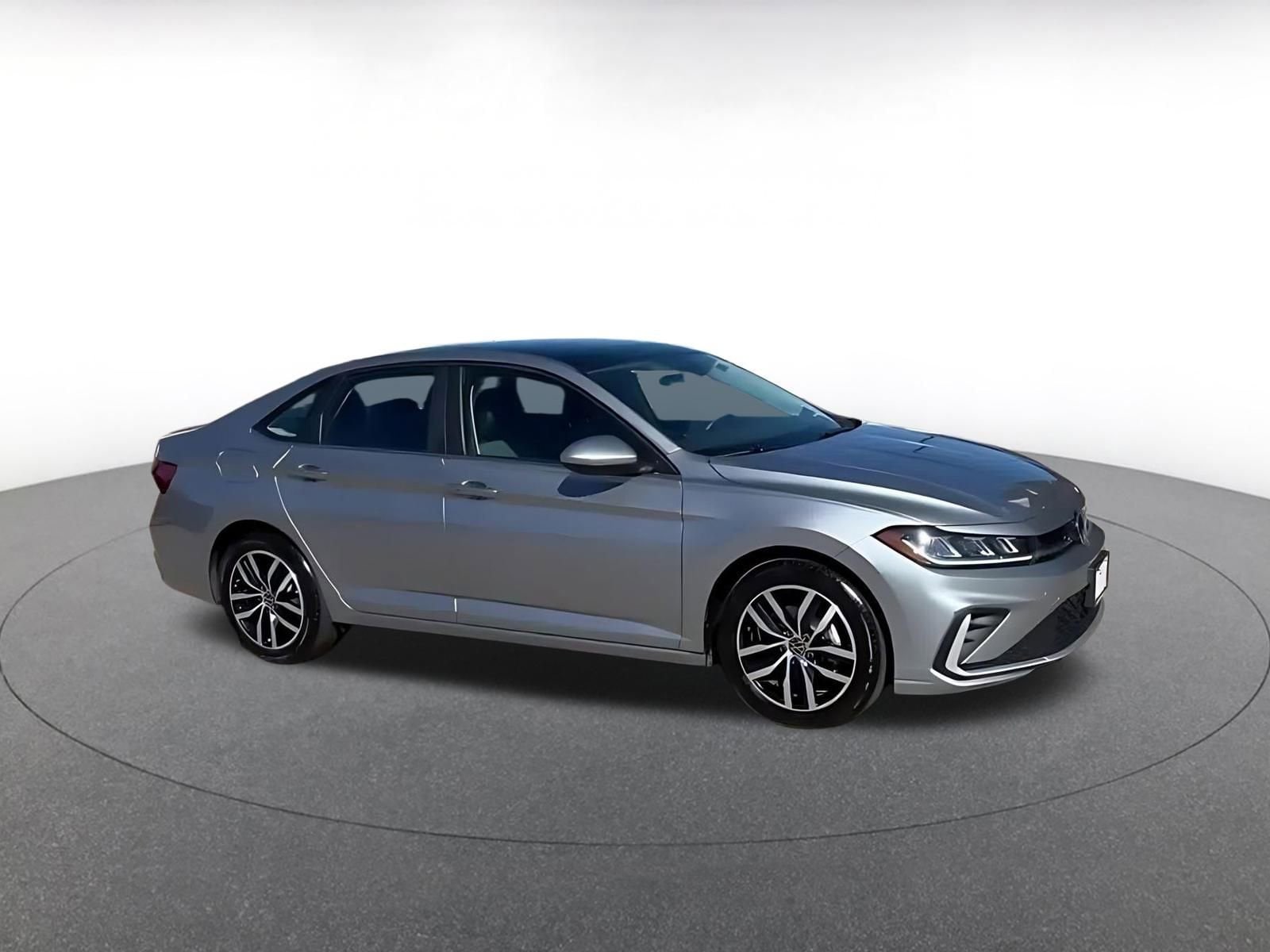 Thumbnail: 2025 Volkswagen Jetta - 2