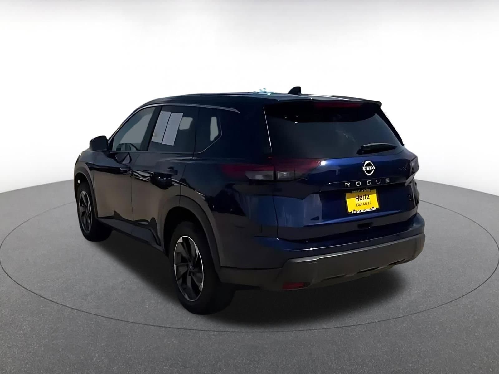 Thumbnail: 2025 Nissan Rogue - 11