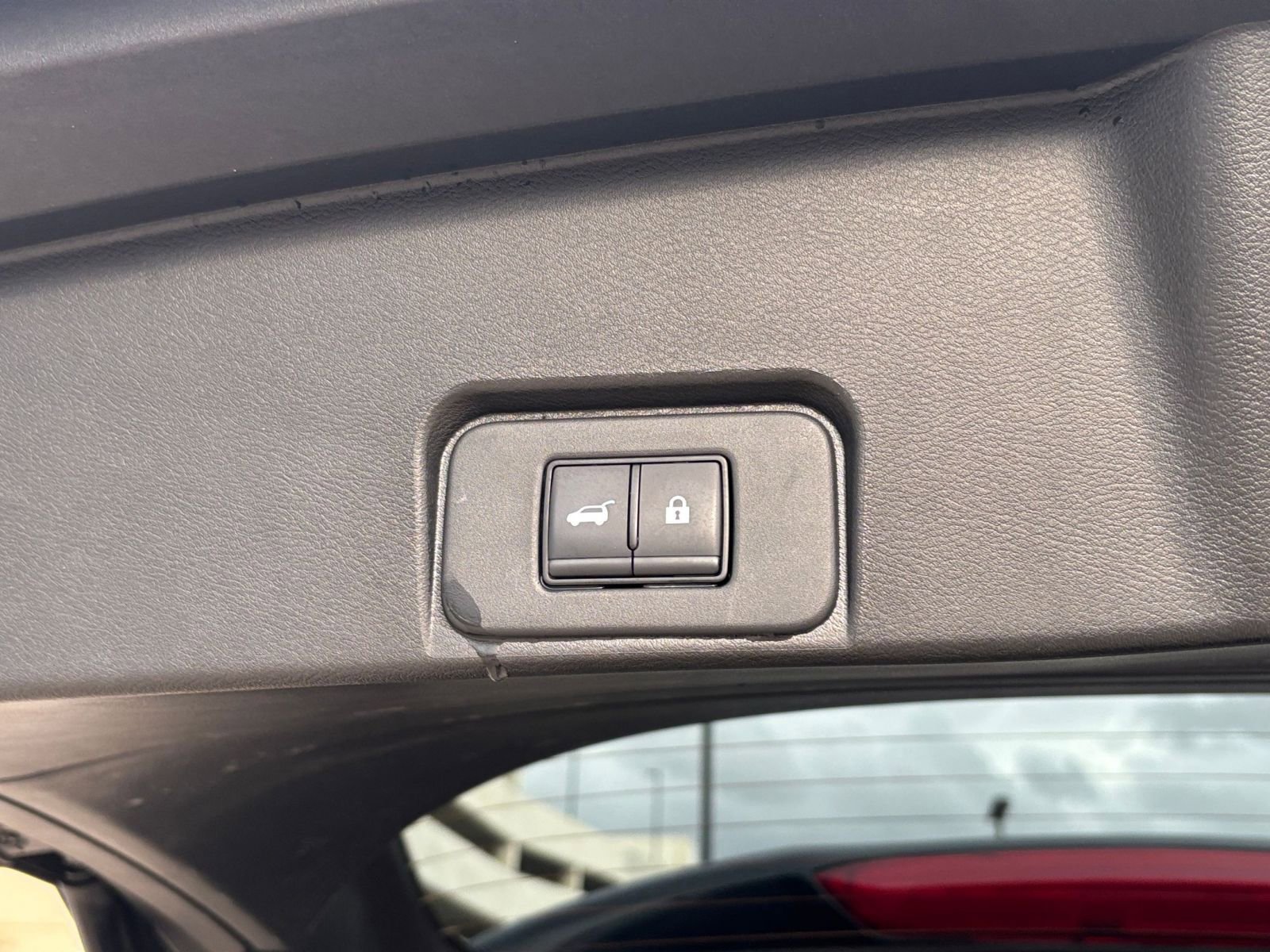 Thumbnail: 2025 Nissan Rogue - 23