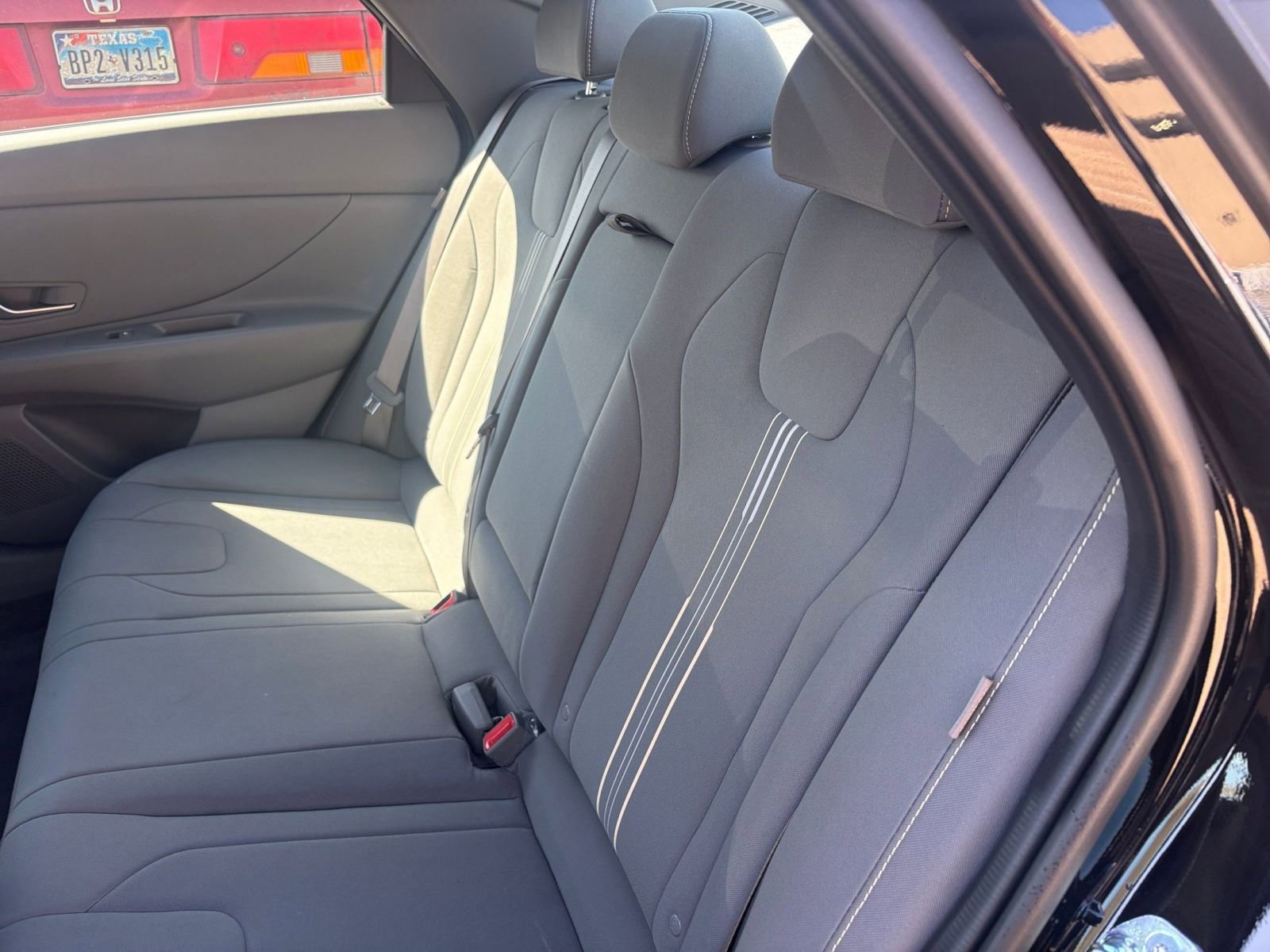 Thumbnail: 2025 Hyundai Elantra - 25