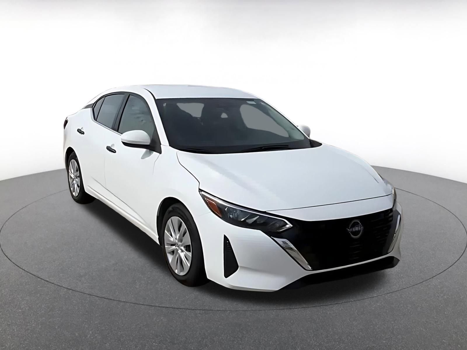 Thumbnail: 2025 Nissan Sentra - 3