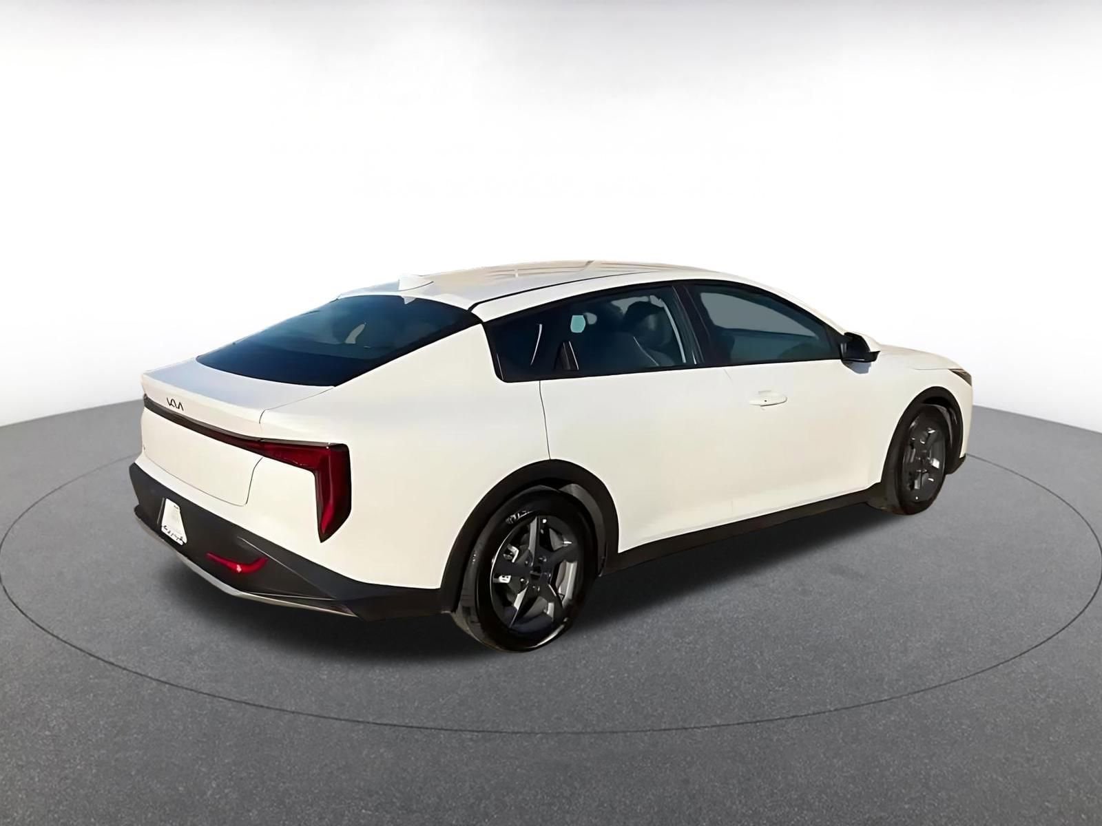 Thumbnail: 2025 Kia K4 - 12