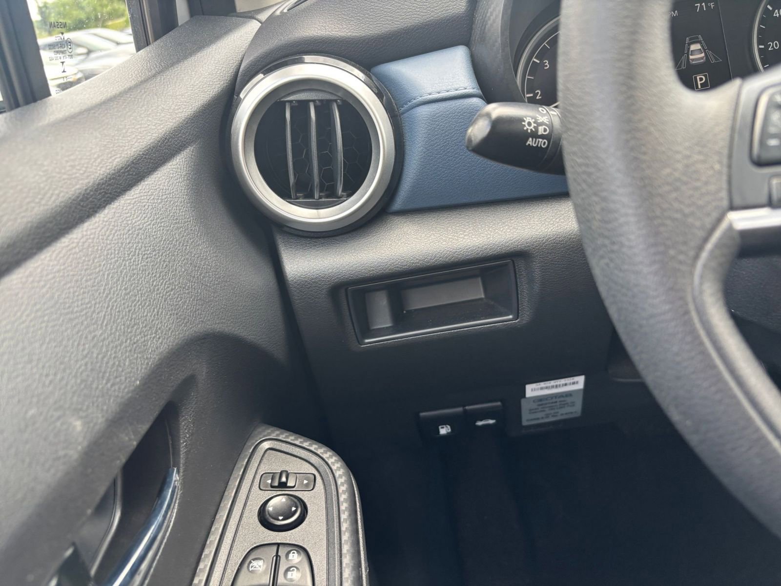 Thumbnail: 2025 Nissan Versa - 32