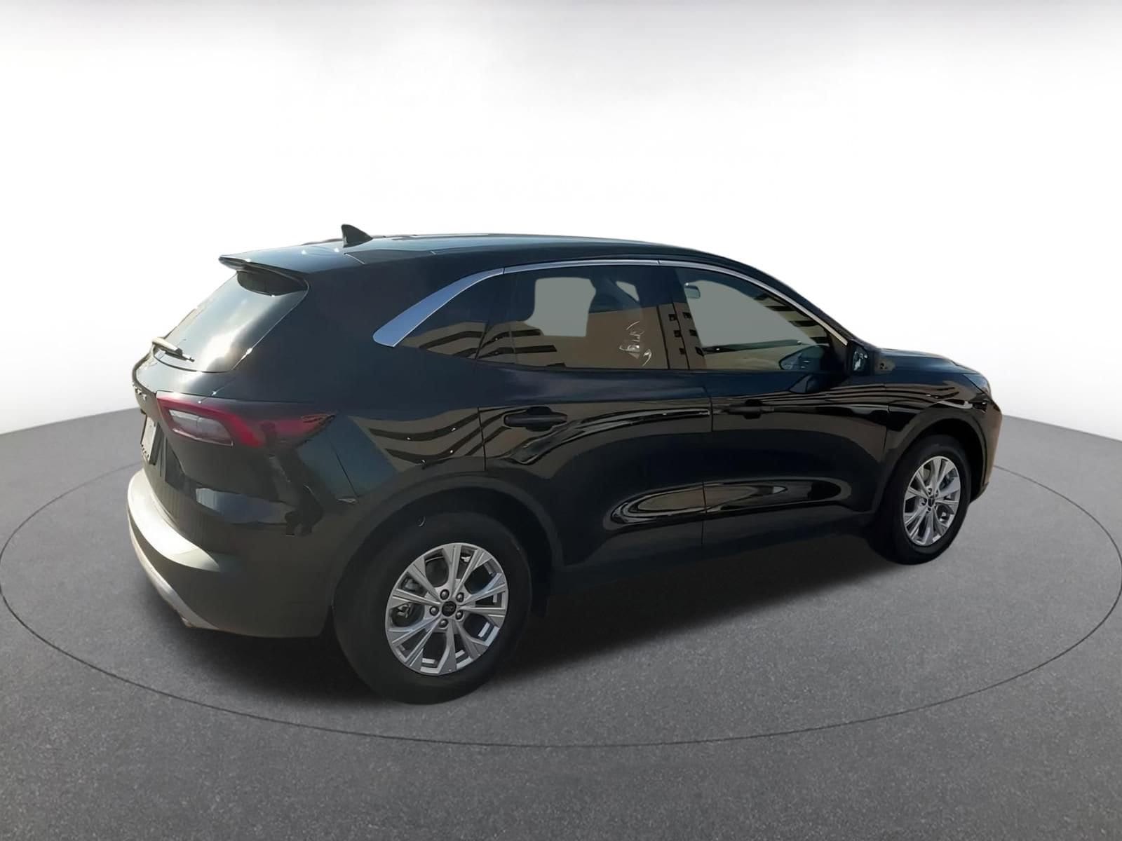 Thumbnail: 2024 Ford Escape - 11