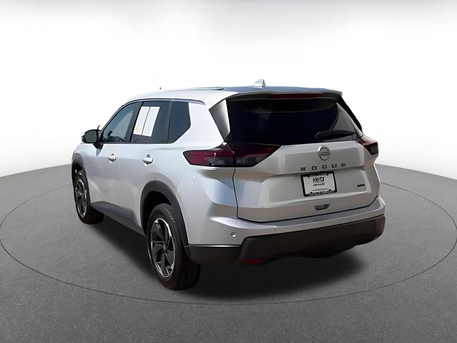 Thumbnail: 2025 Nissan Rogue - 11
