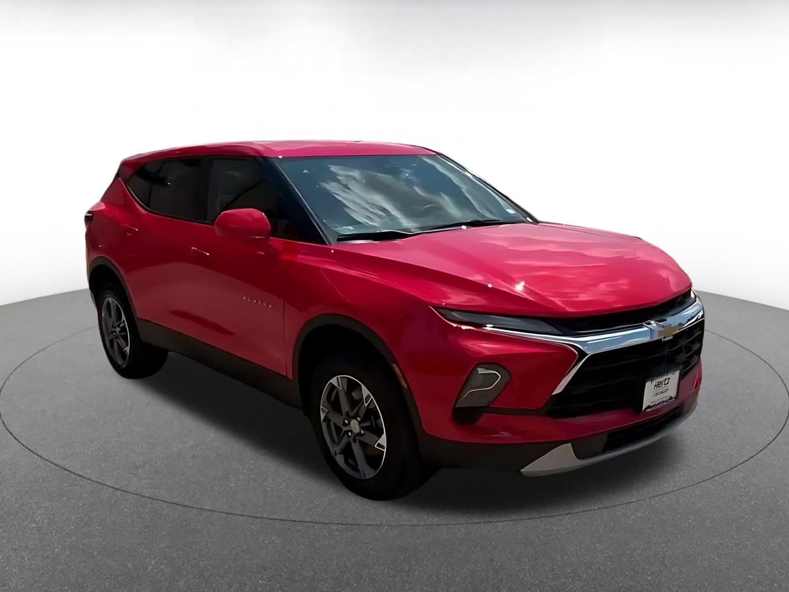 Thumbnail: 2026 Chevrolet Blazer - 3