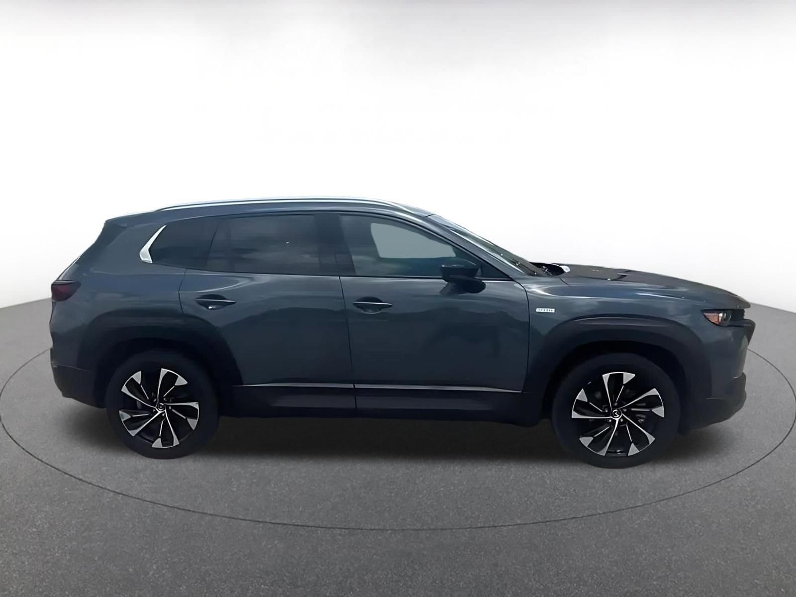 Thumbnail: 2025 Mazda CX-50 - 16