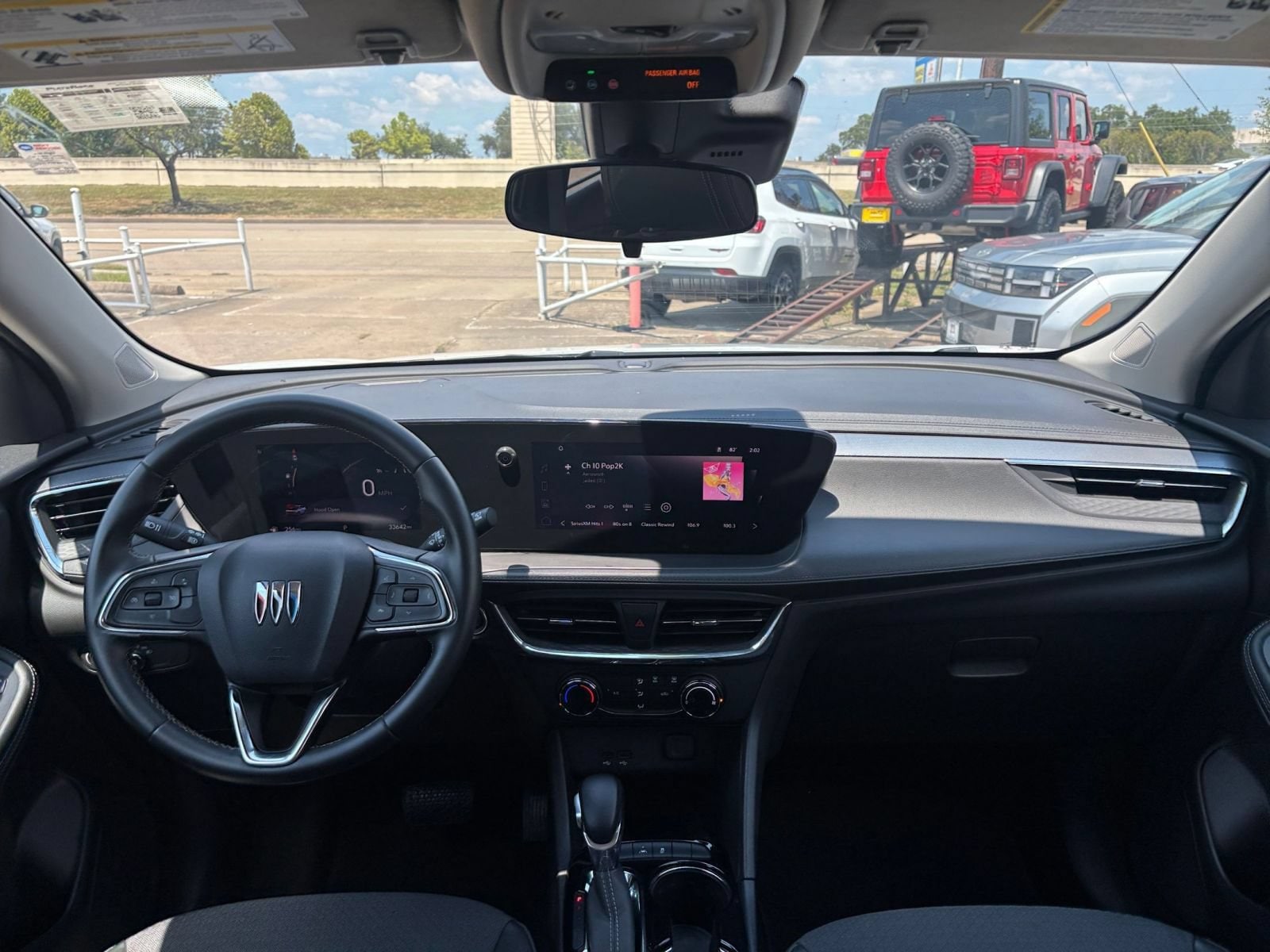 Thumbnail: 2025 Buick Encore GX - 27