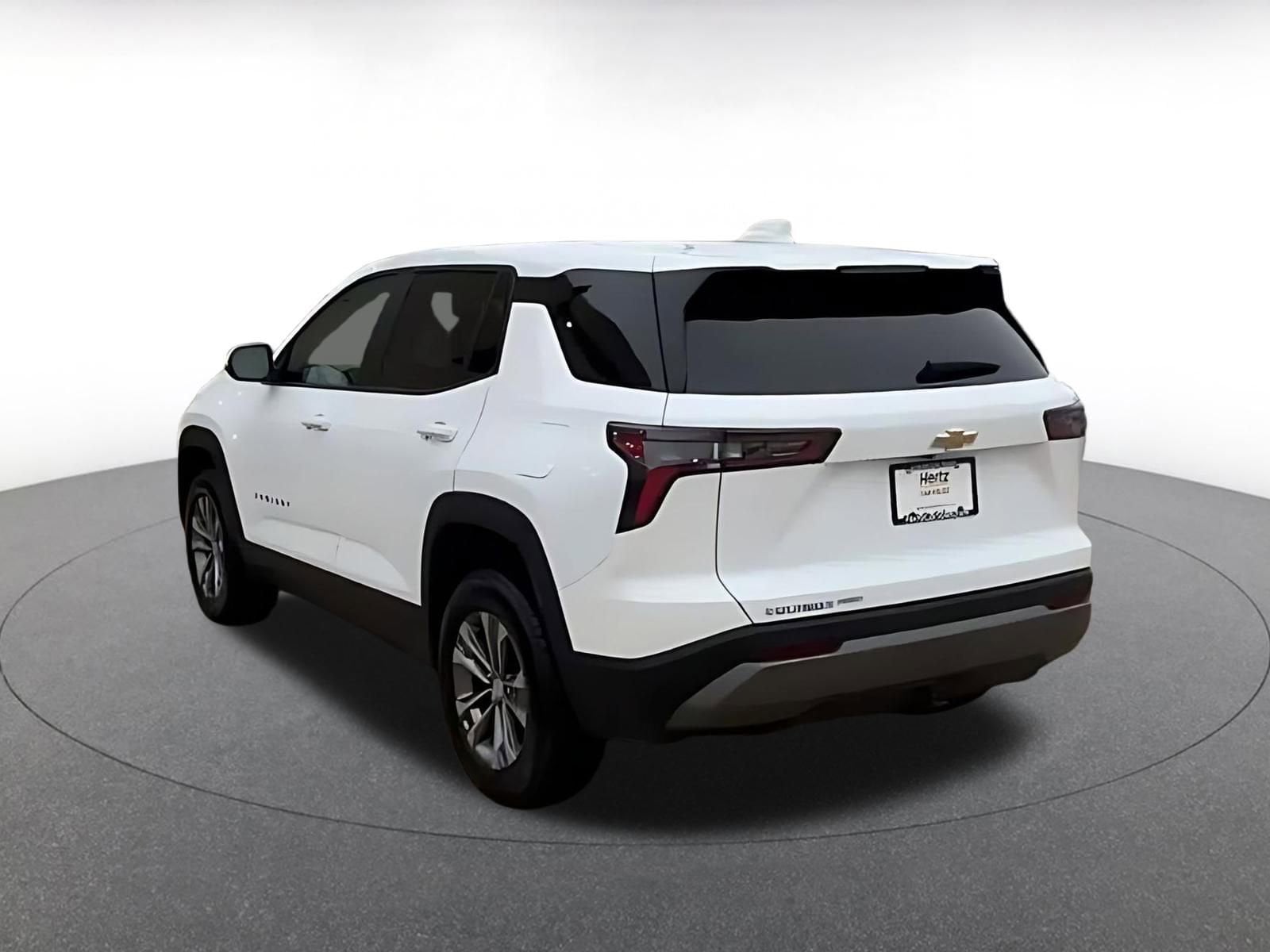 Thumbnail: 2025 Chevrolet Equinox - 4