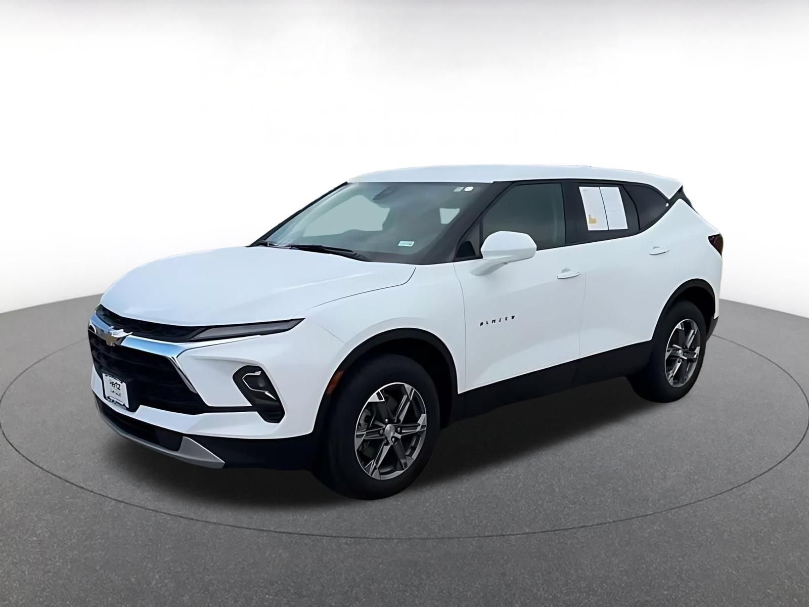 Thumbnail: 2026 Chevrolet Blazer - 8