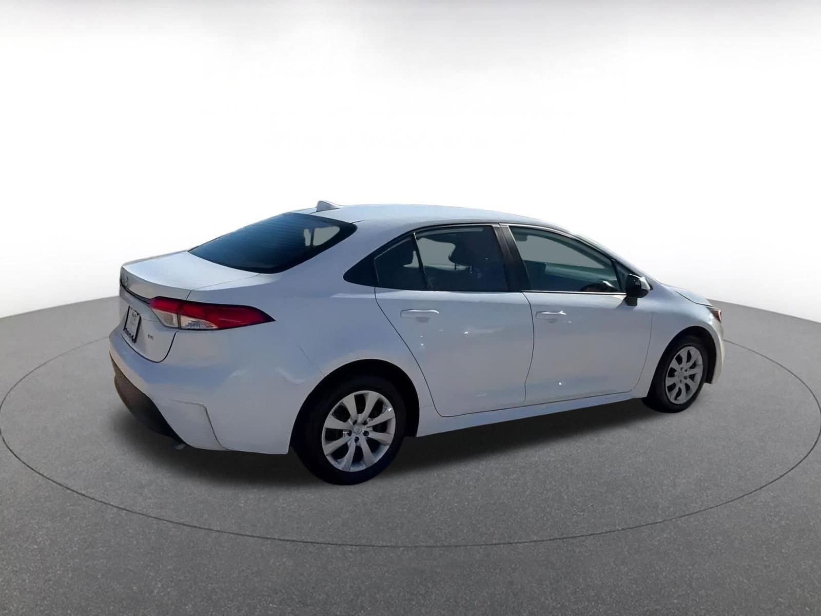 Thumbnail: 2024 Toyota Corolla - 15