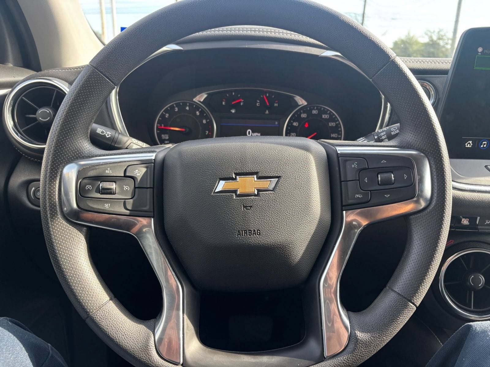 Thumbnail: 2025 Chevrolet Blazer - 29