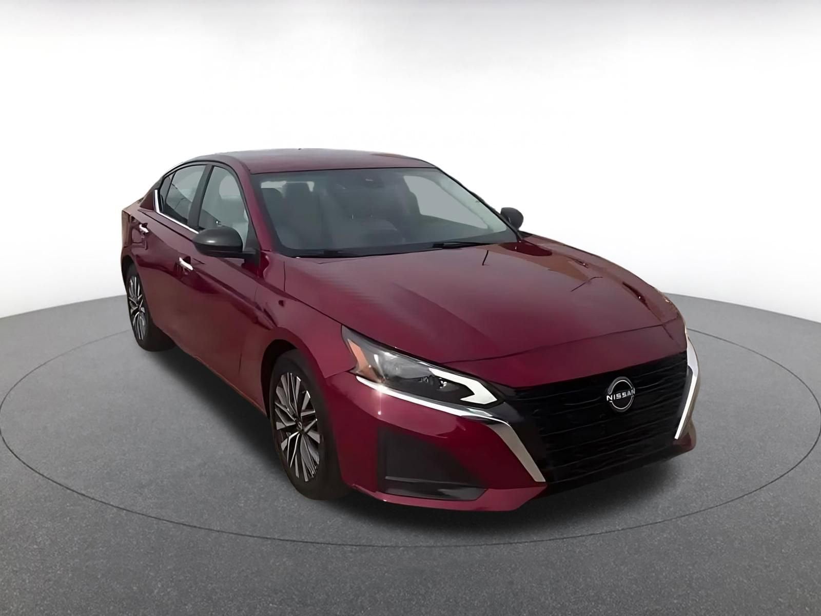 Thumbnail: 2025 Nissan Altima - 3