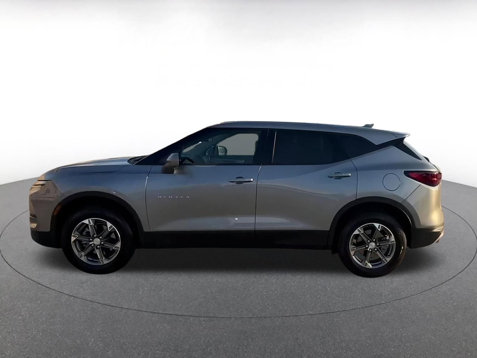 Thumbnail: 2025 Chevrolet Blazer - 9