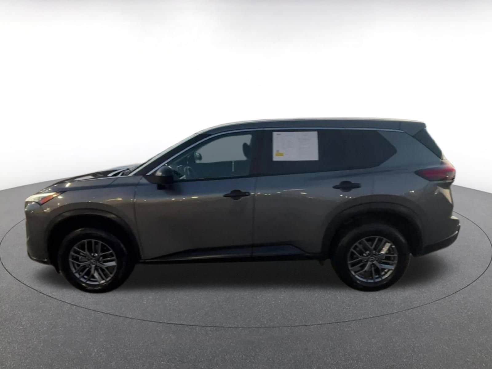 Thumbnail: 2024 Nissan Rogue - 10