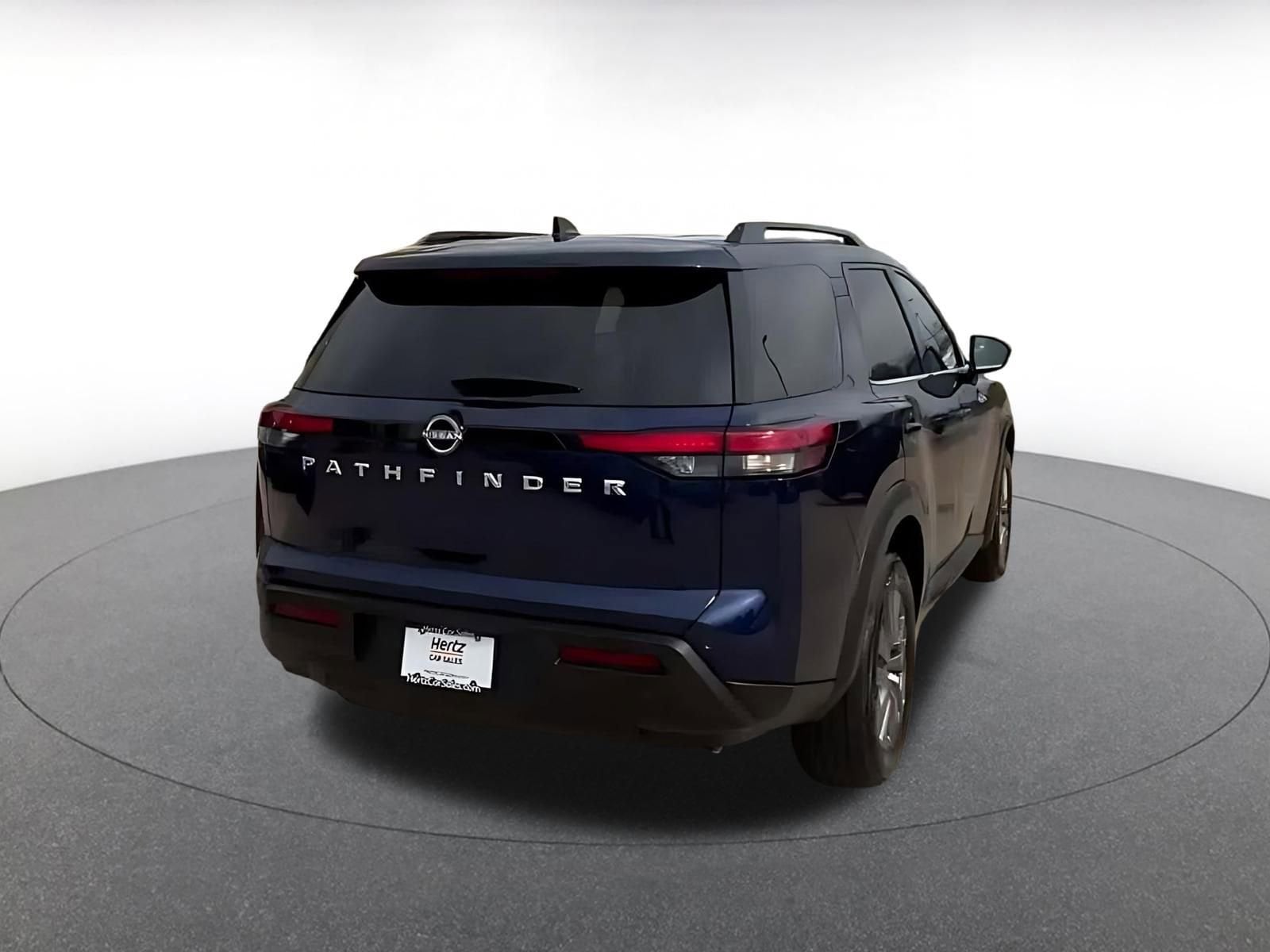 Thumbnail: 2025 Nissan Pathfinder - 14