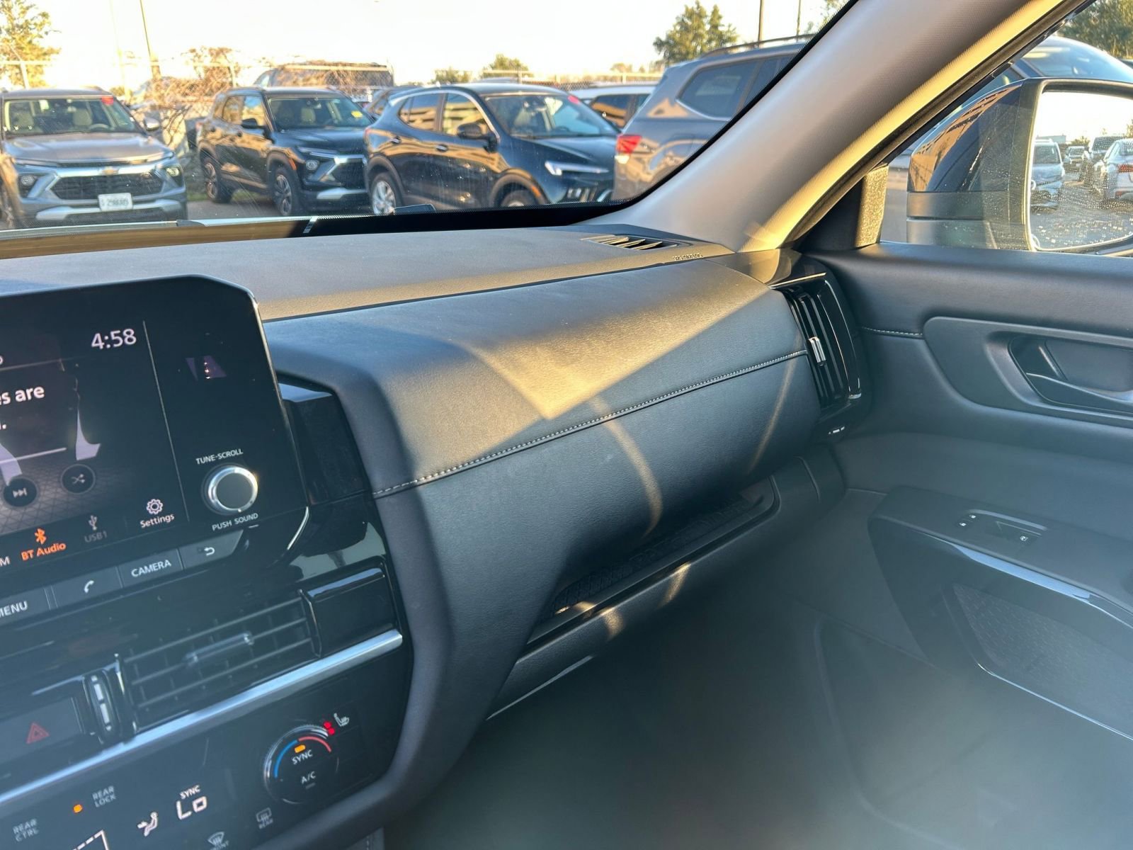 Thumbnail: 2025 Nissan Pathfinder - 33