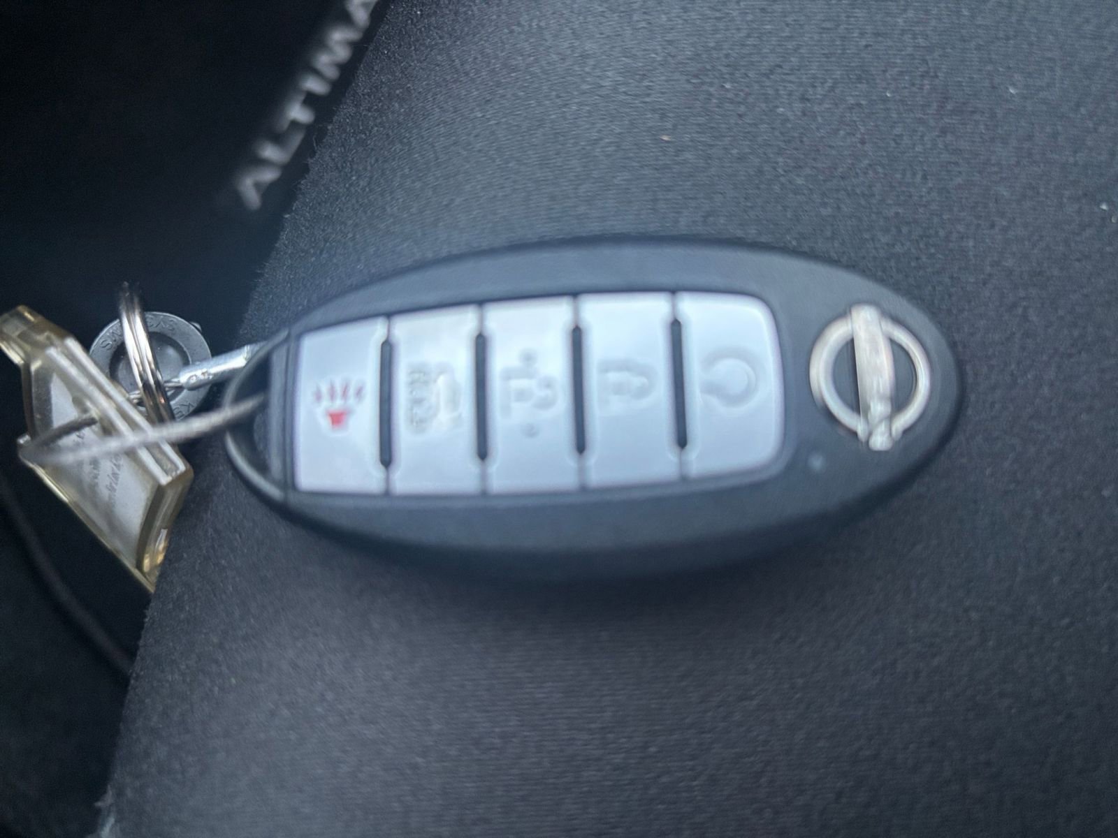 Thumbnail: 2025 Nissan Altima - 22