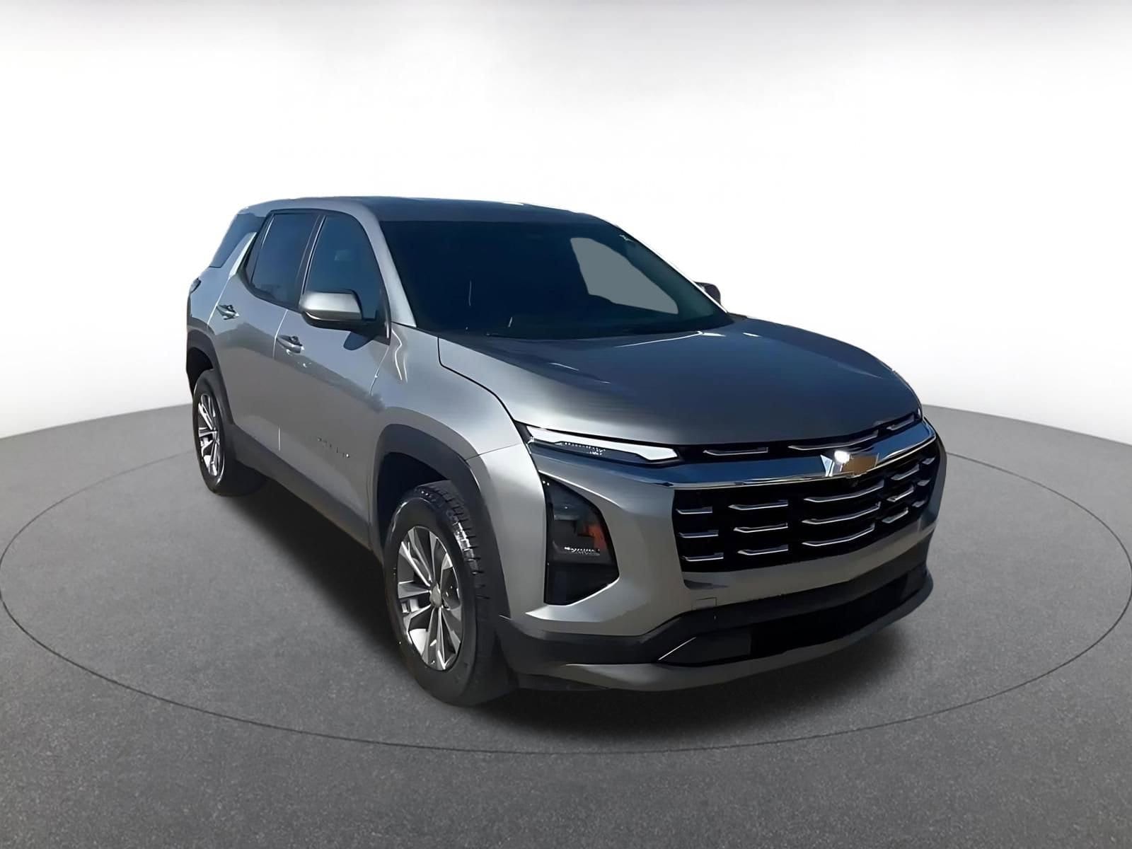 Thumbnail: 2025 Chevrolet Equinox - 3