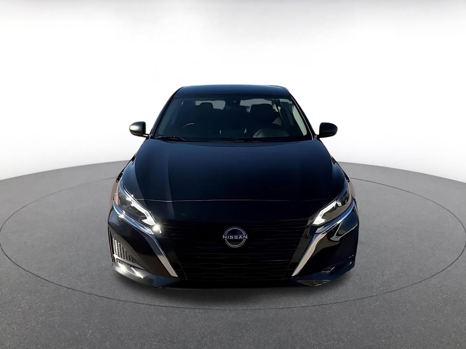 Thumbnail: 2025 Nissan Altima - 4