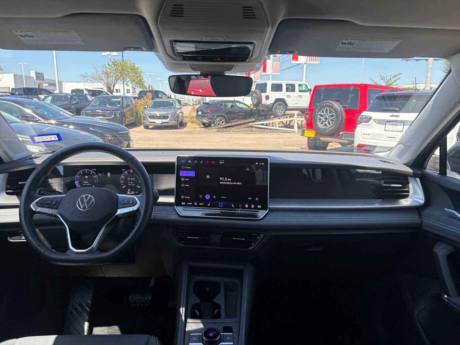 Thumbnail: 2026 Volkswagen Tiguan - 35