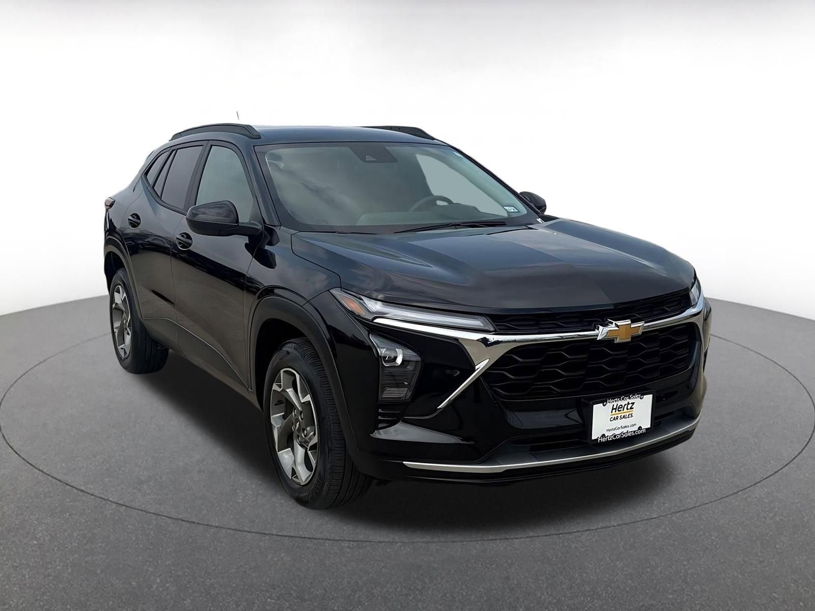 Thumbnail: 2025 Chevrolet Trax - 1